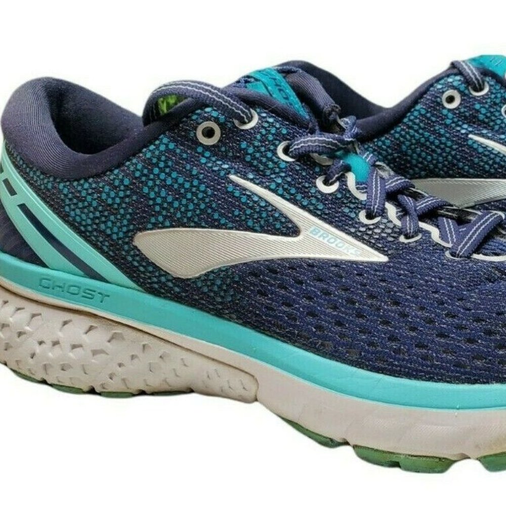 Brooks Womens Ghost 11 1202771B493 Blue Running Shoes Sneakers Size 8.5 B